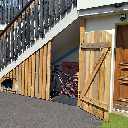 Le Montana - Studio Rue Du Centre - Cosy Et Montagnard - Navette Les Gets Exterior foto